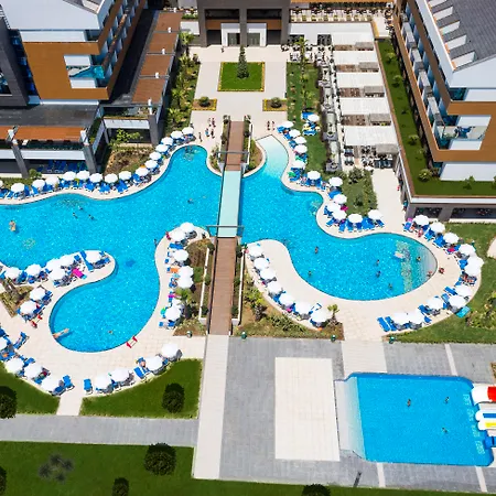 Terrace Elite Ultra 5* シダ