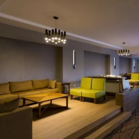 Terrace Elite Side