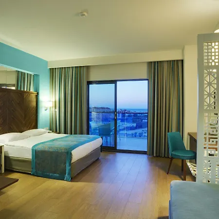 Terrace Elite Ultra Hotel 5*