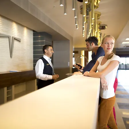 Terrace Elite فندق
