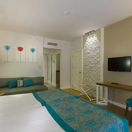 מלון Terrace Elite 5*