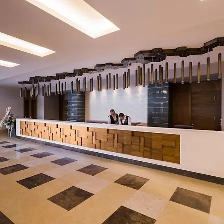 מלון Terrace Elite סייד